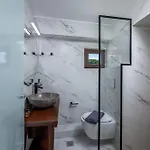 Elia - Old Town Apartman *