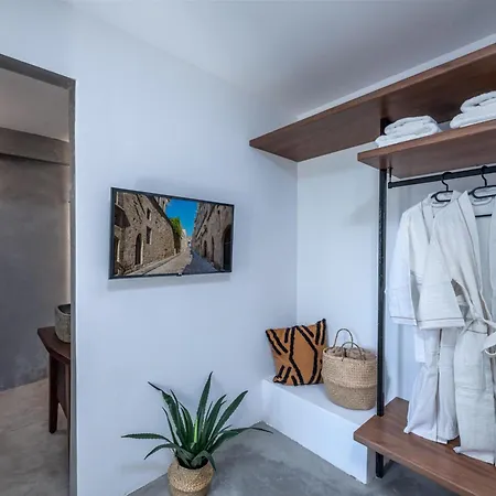 Elia - Old Town Rhodes City