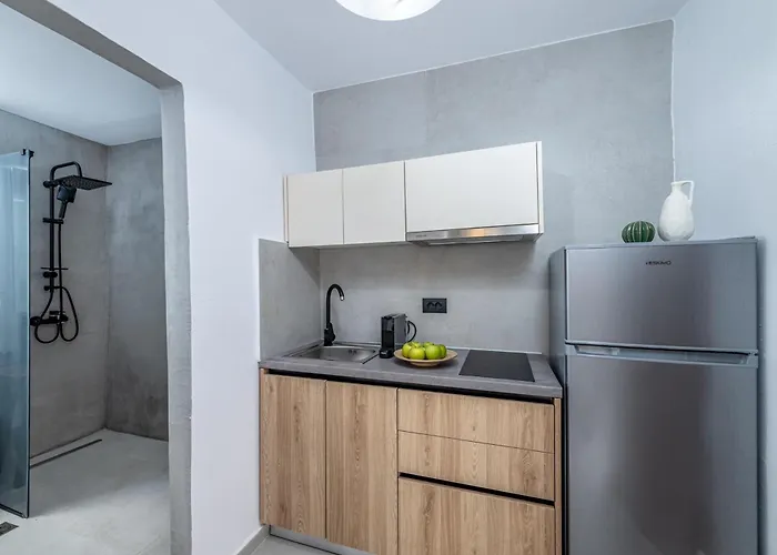 Elia - Old Town Rhodes City