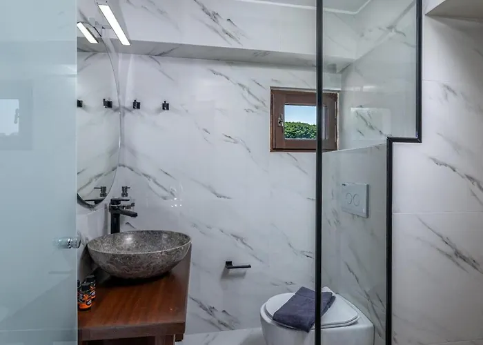 Elia - Old Town Apartment *